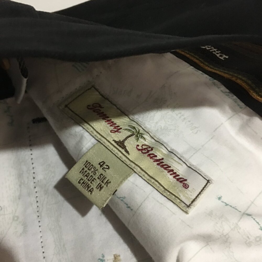 Tommy Bahama Relax Mens Chino Shorts Size 42 Black Silk - Picture 4 of 10
